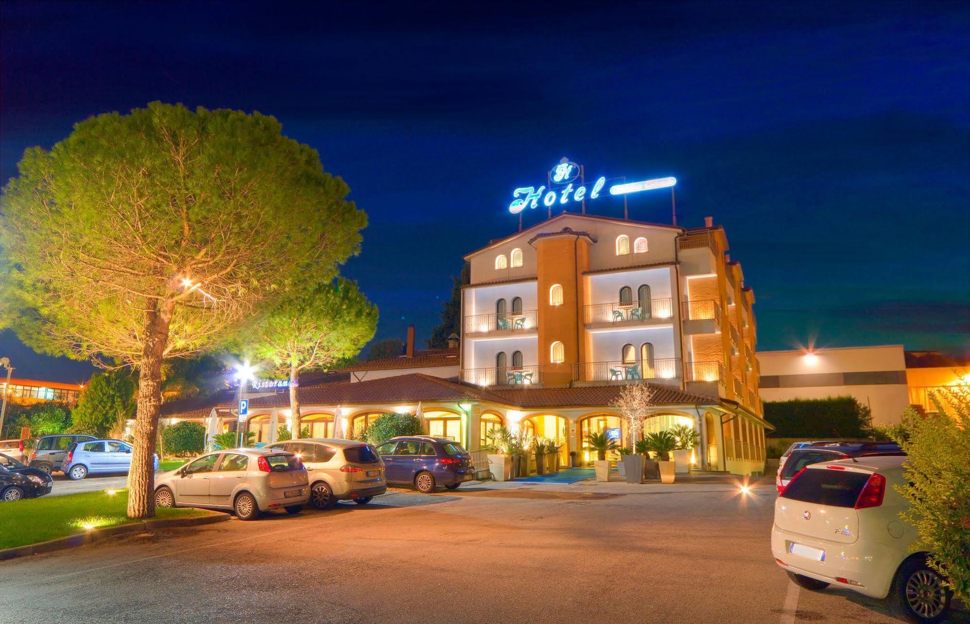 Hotel Cristoforo Colombo Osimo Zewnętrze zdjęcie